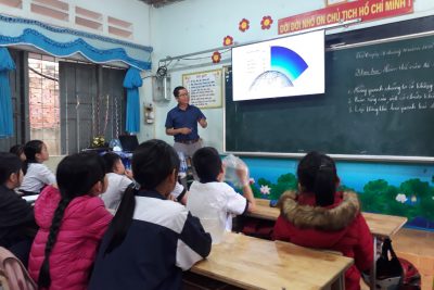 Chuyên đề: Dạy học theo phương pháp Bàn tay nặn bột